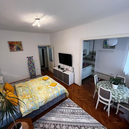 Nina Apartment Sarajevo Eksteriør bilde